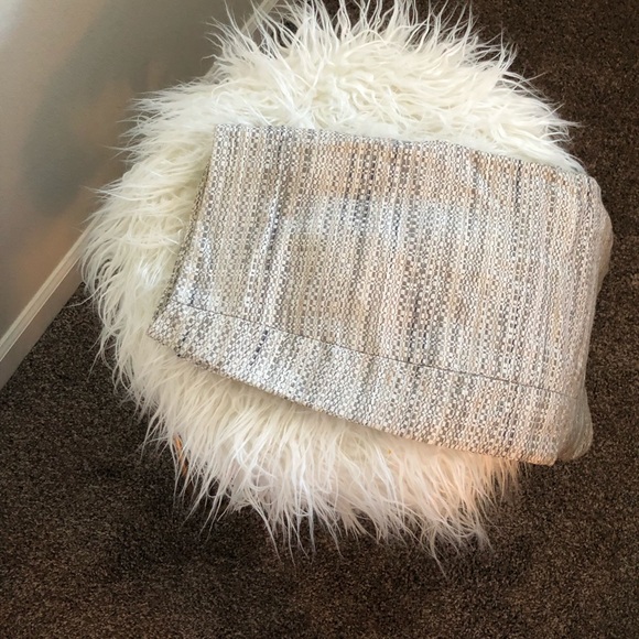 Skirt - Picture 1 of 1